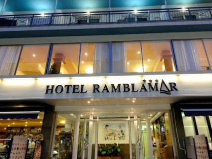 Hotel Ramblamar Roses