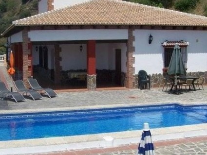 Holiday Home Alejandro Sayalonga - dom w Andaluzji na wakacje