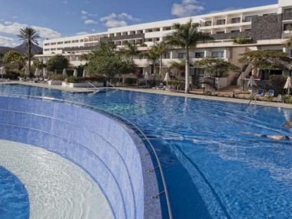 Wczasy Lanzarote - Hotel Costa Calero Puerto Calero