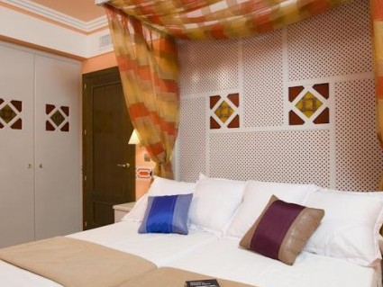Hotel Suites Gran Vía 44 Grenada