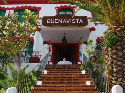 Hotel Buenavista &amp; Suites Santa Eularia des Riu